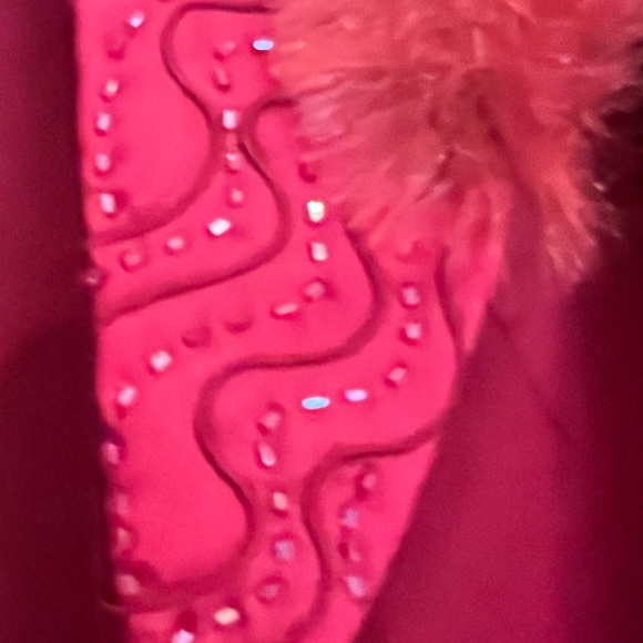 K B Vintage 1980s Red Beaded Suit Jacket and Skirt with faux fur size 24 - Picture 5 of 9